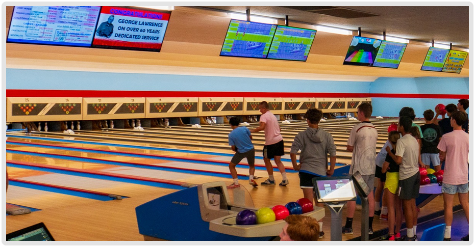Bertrand Bowling Lanes - Waukegan - Image 3